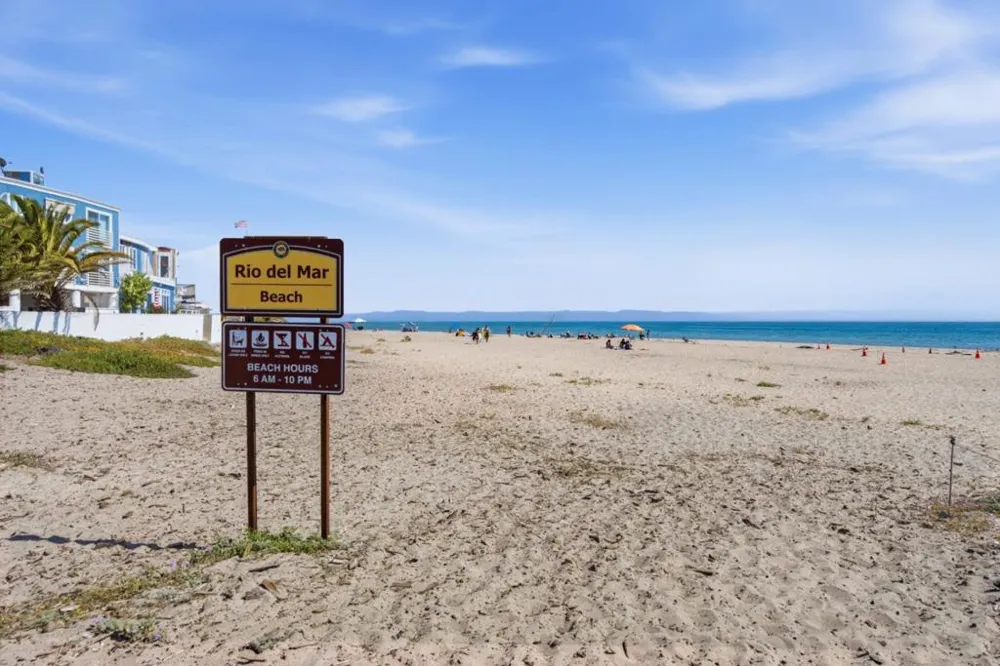 130 Bennett Road Aptos, CA 95003