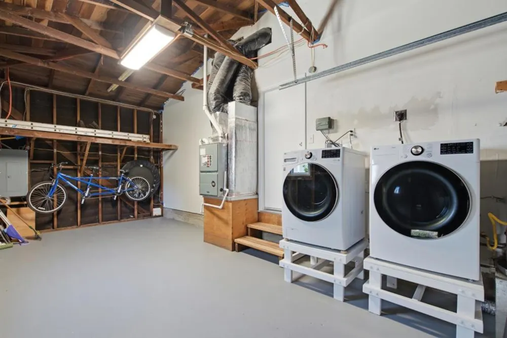 130 Bennett Road Aptos, CA 95003