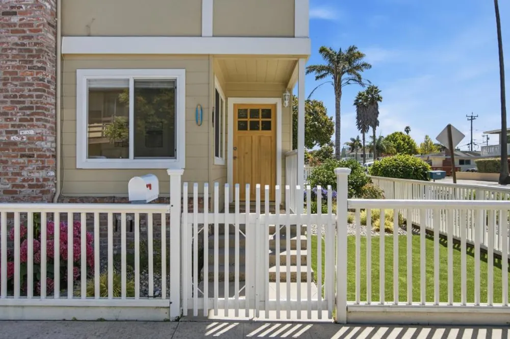 130 Bennett Road Aptos, CA 95003