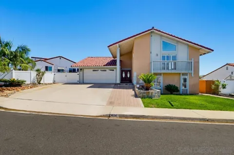 454 Camino Elevado