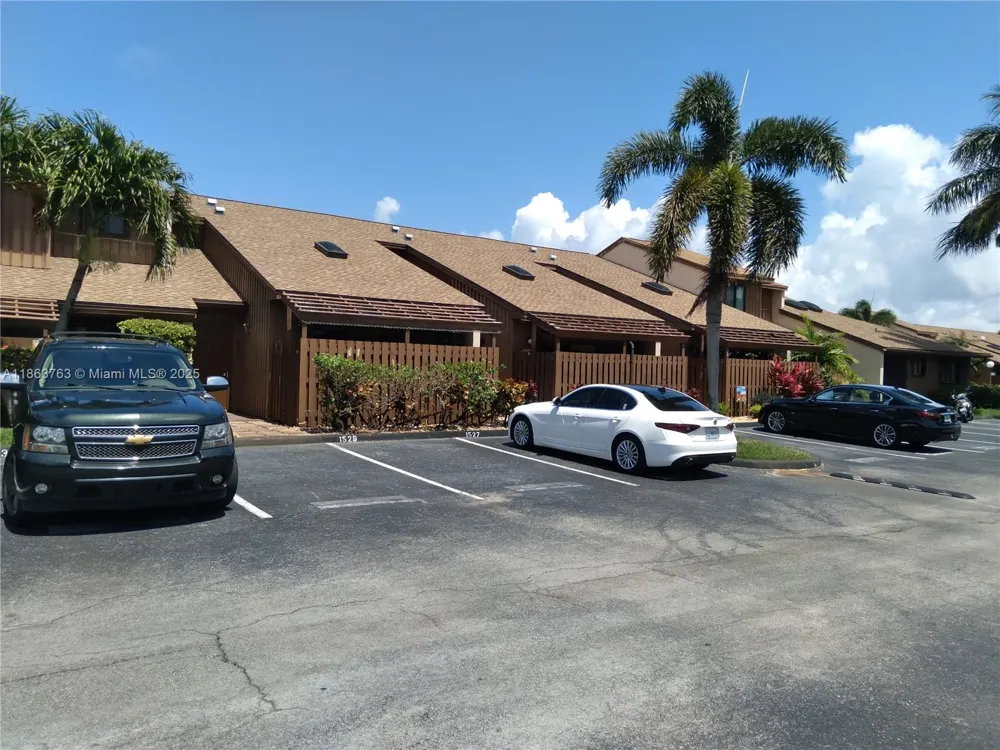 1532 Gabriel St Hollywood, FL 33020