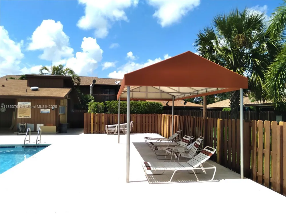 1532 Gabriel St Hollywood, FL 33020