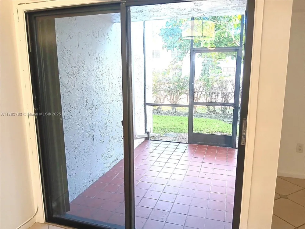 1532 Gabriel St Hollywood, FL 33020