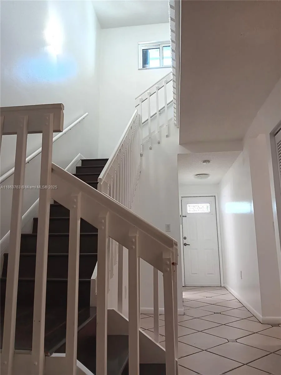 1532 Gabriel St Hollywood, FL 33020