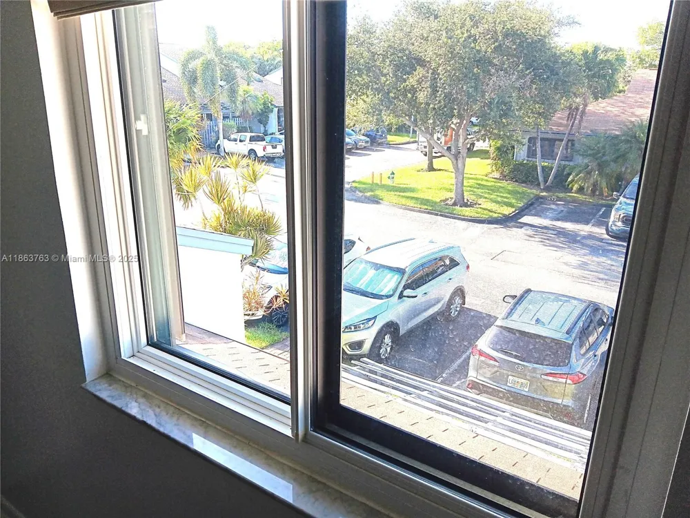 1532 Gabriel St Hollywood, FL 33020