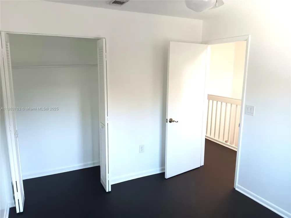 1532 Gabriel St Hollywood, FL 33020