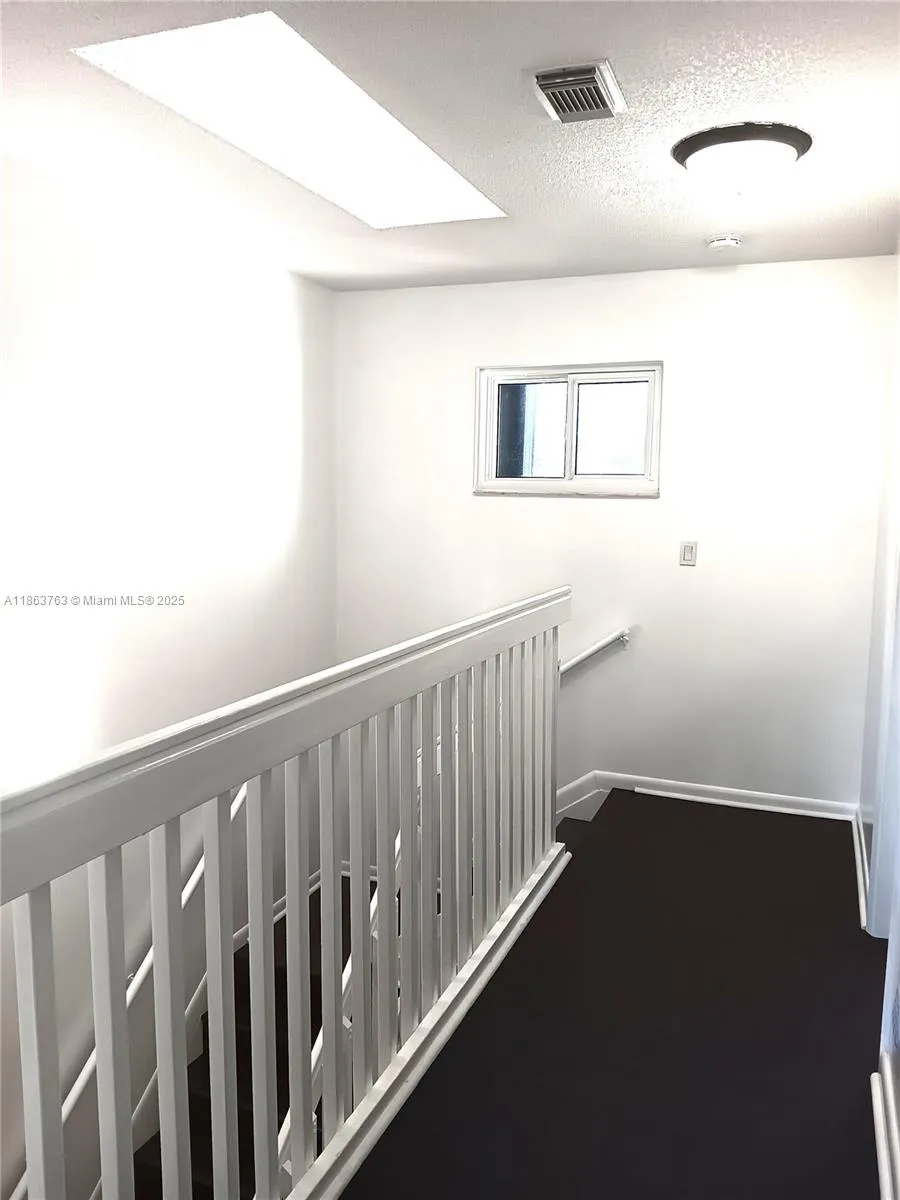 1532 Gabriel St Hollywood, FL 33020