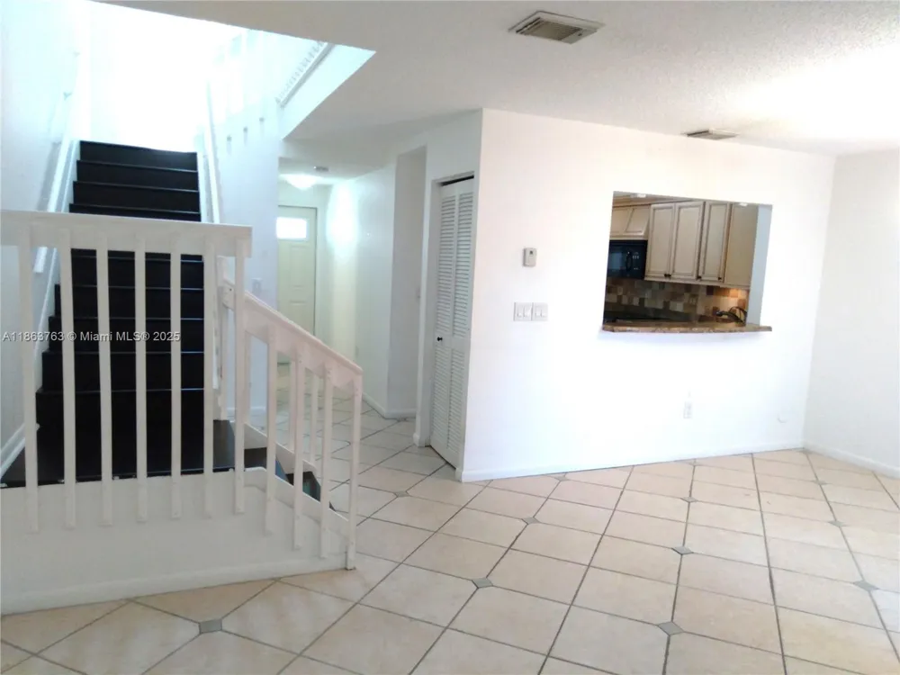1532 Gabriel St Hollywood, FL 33020