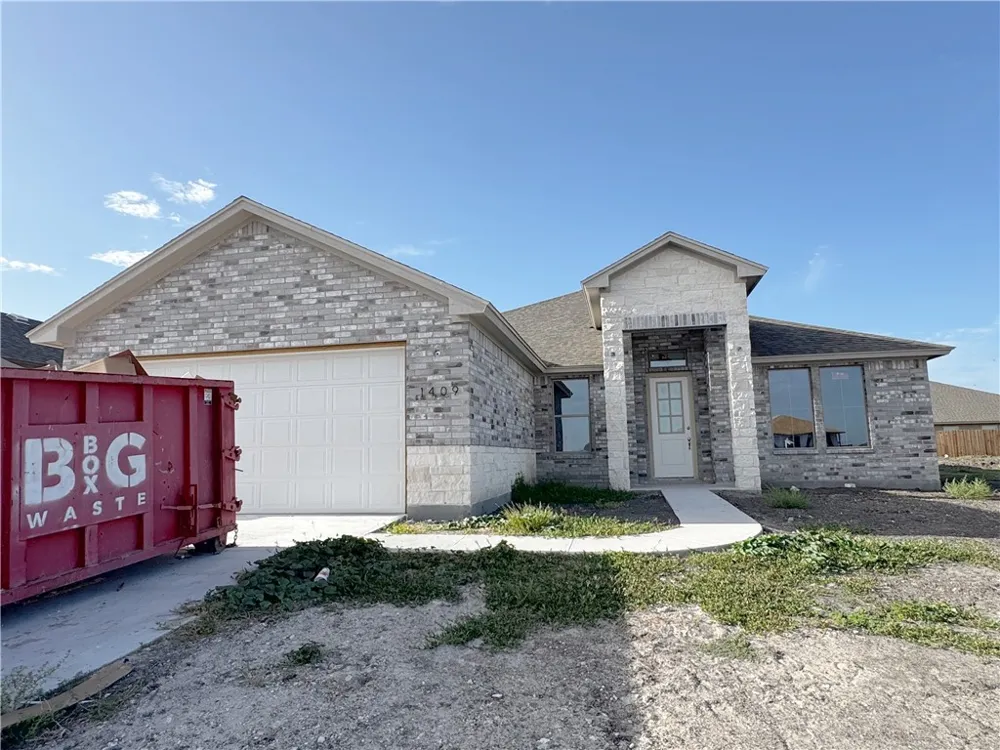 1409 Daenerys Corpus Christi, TX 78415