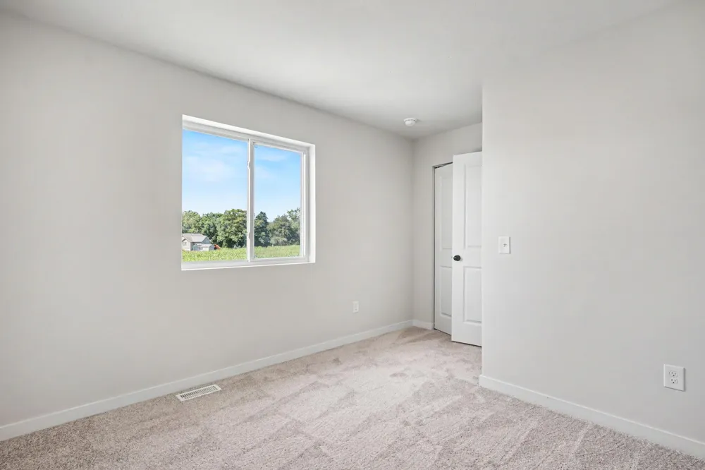 165 Peppermint Drive Holland, MI 49423