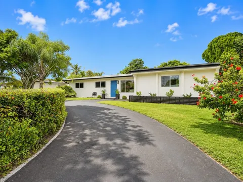 1321 NE 26th Ter #0