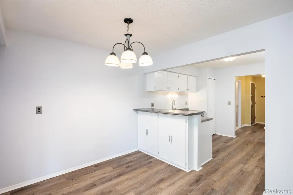 1693 Riverside Drive #3 Rochester Hills City, MI 48309