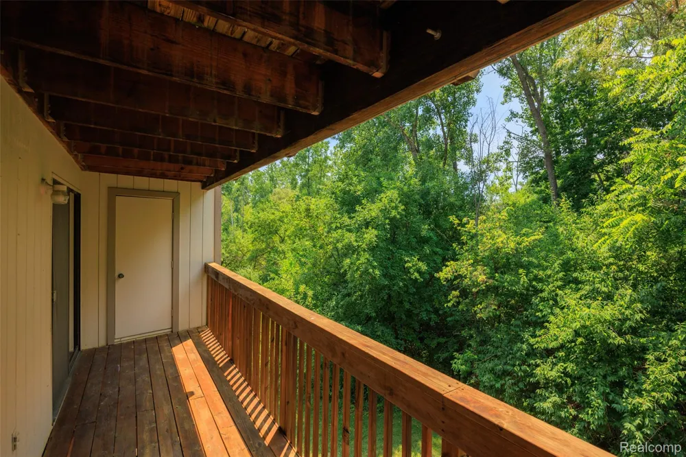 1693 Riverside Drive #3 Rochester Hills City, MI 48309