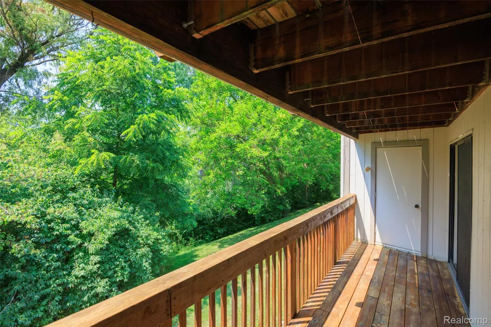 1693 Riverside Drive #3 Rochester Hills City, MI 48309