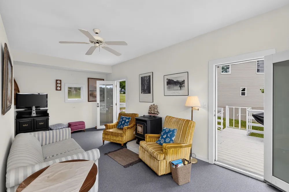 15657 Lakeview Drive Buchanan Township, MI 49107