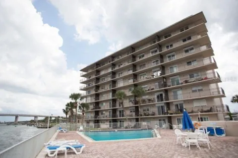 101 RIVERSIDE DRIVE #2020