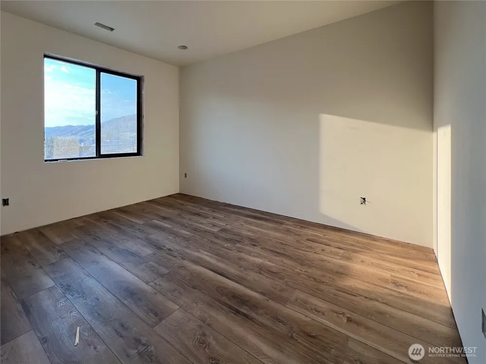 21 Loretta Lane Chelan, WA 98816