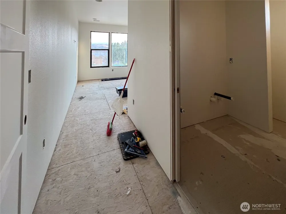 21 Loretta Lane Chelan, WA 98816