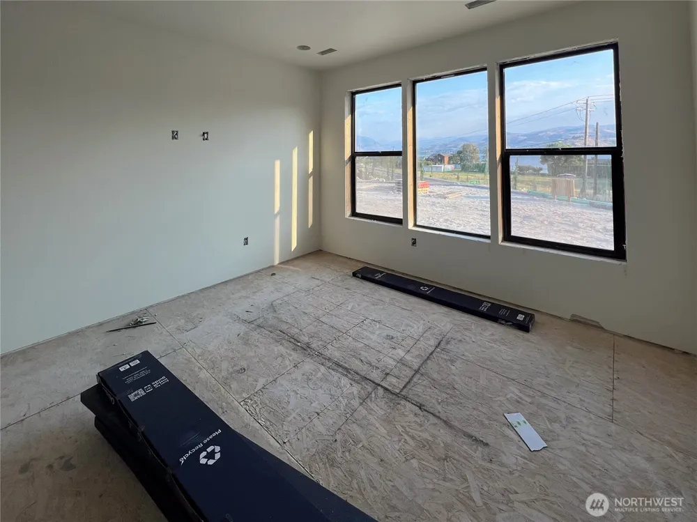 21 Loretta Lane Chelan, WA 98816
