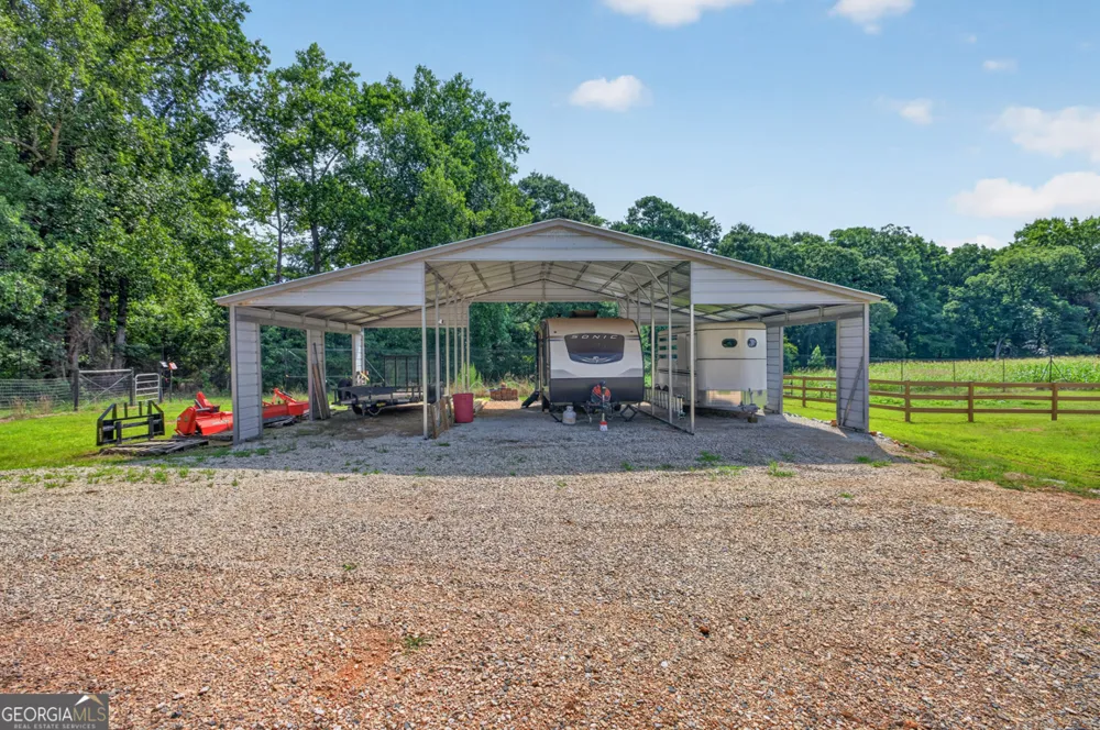 1200 Woodlawn RD Mansfield, GA 30055