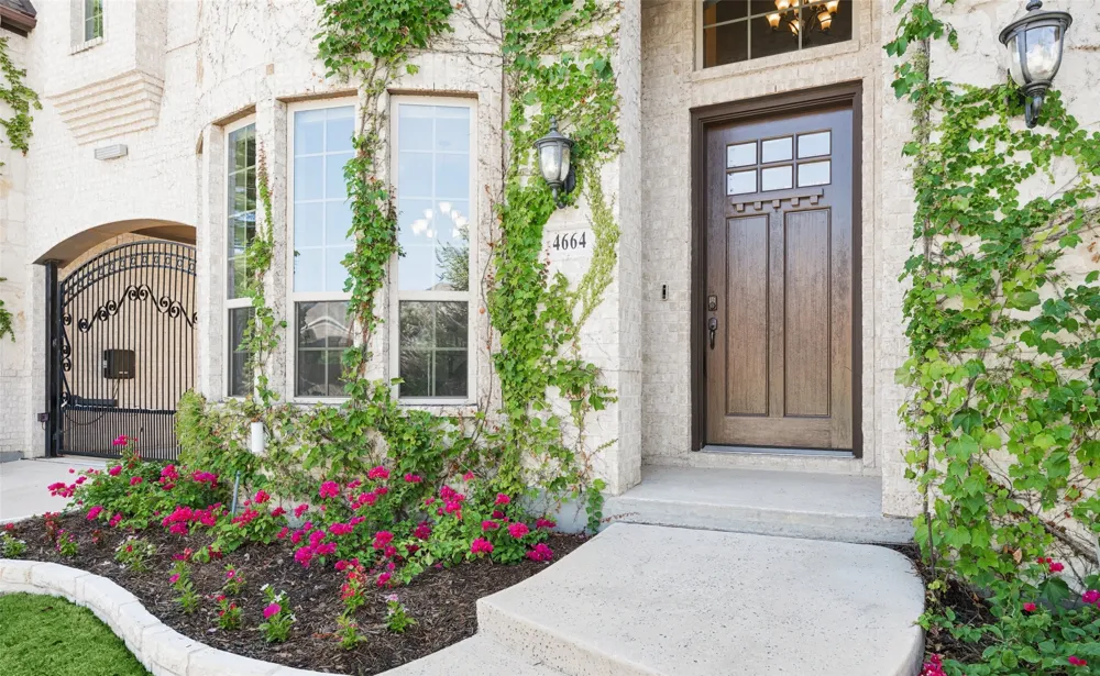 4664 Maverick Way Carrollton, TX 75010