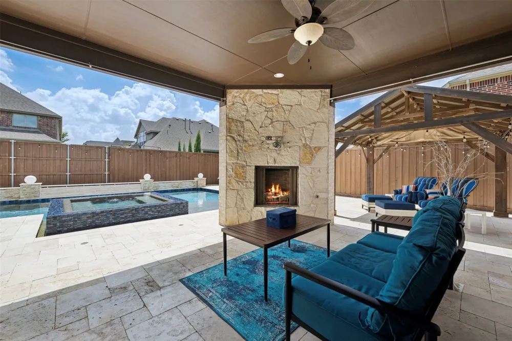 4664 Maverick Way Carrollton, TX 75010