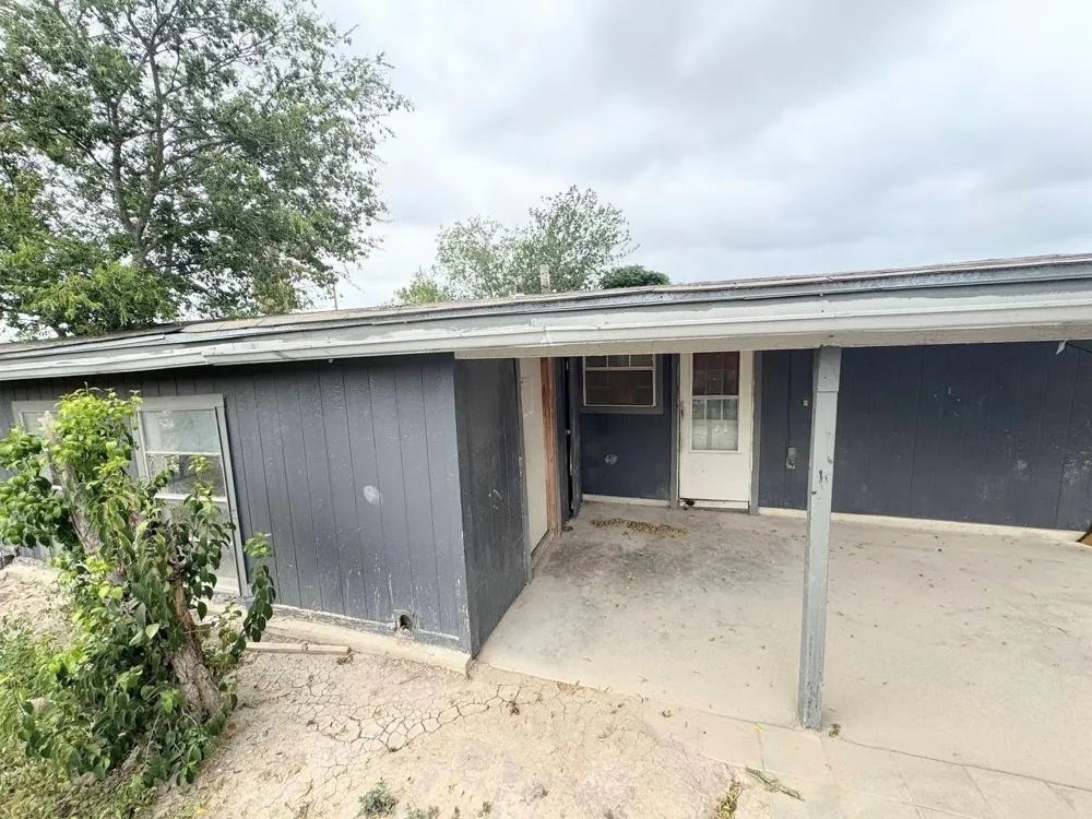 346 Marshall Smith Drive Del Rio, TX 78840