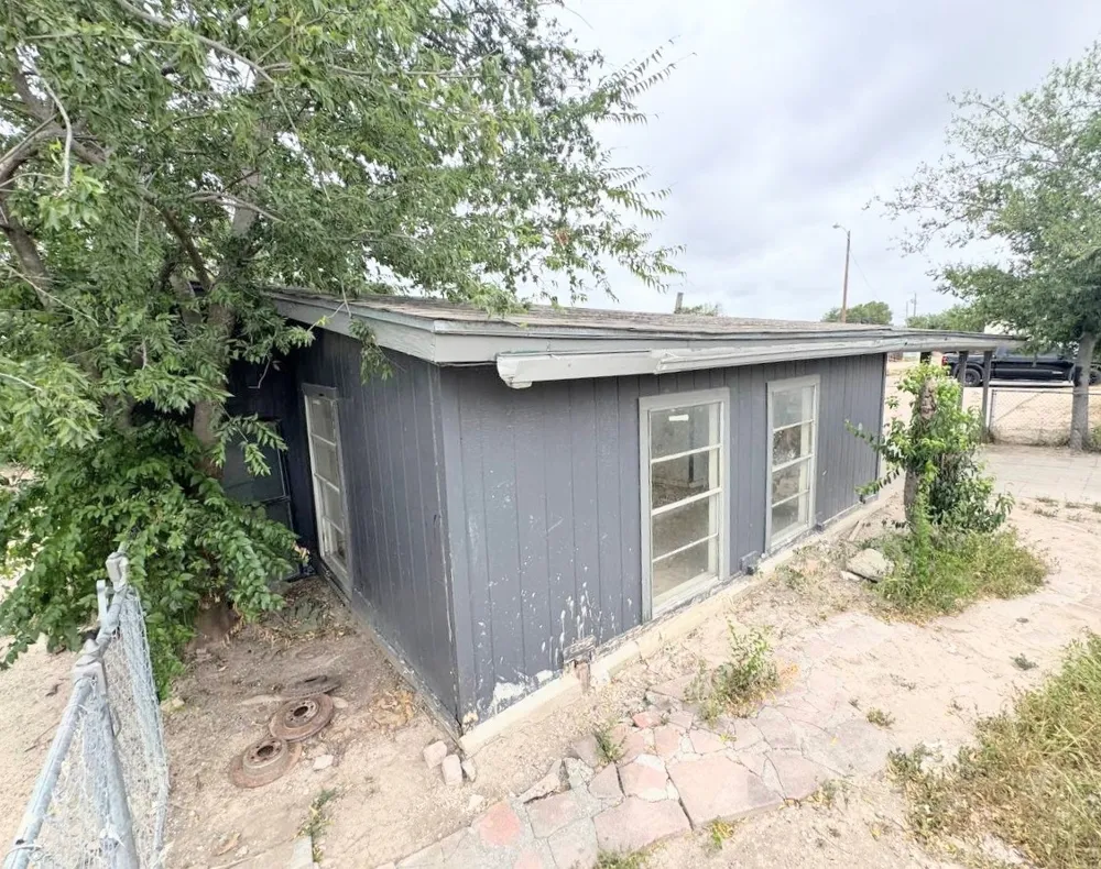 346 Marshall Smith Drive Del Rio, TX 78840