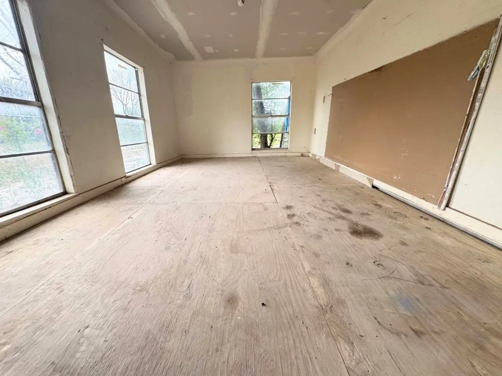 346 Marshall Smith Drive Del Rio, TX 78840