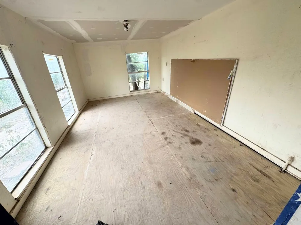 346 Marshall Smith Drive Del Rio, TX 78840