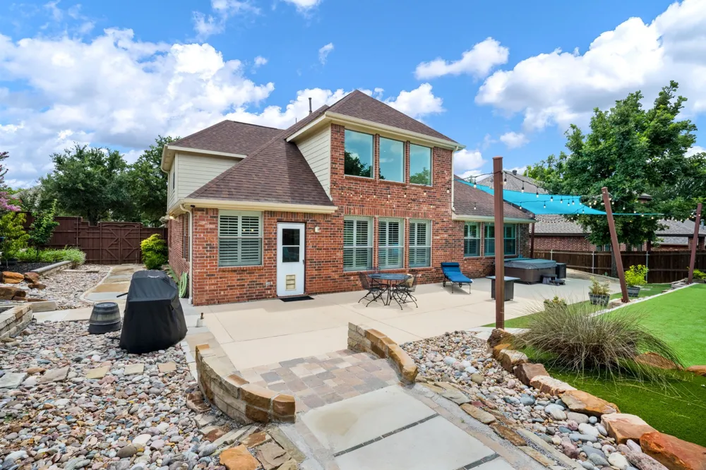 102 Stamford Drive Hickory Creek, TX 75065