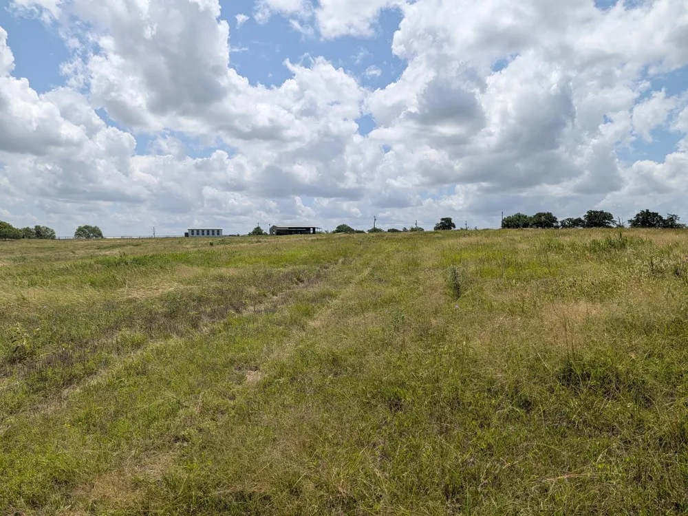 11 County Road 115 Bedias, TX 77831