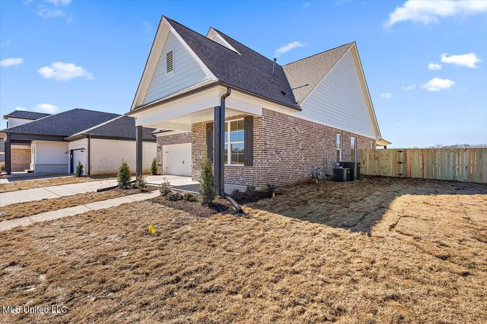 815 Quitman Court Nesbit, MS 38651