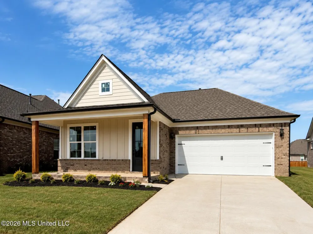 807 Quitman Court Nesbit, MS 38651