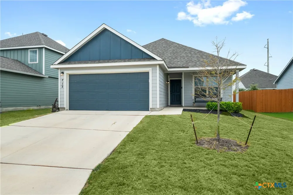 713 Angus Drive Seguin, TX 78155