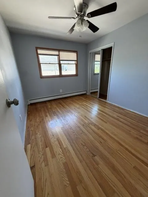 17 ACORN DR Secaucus, NJ 07094