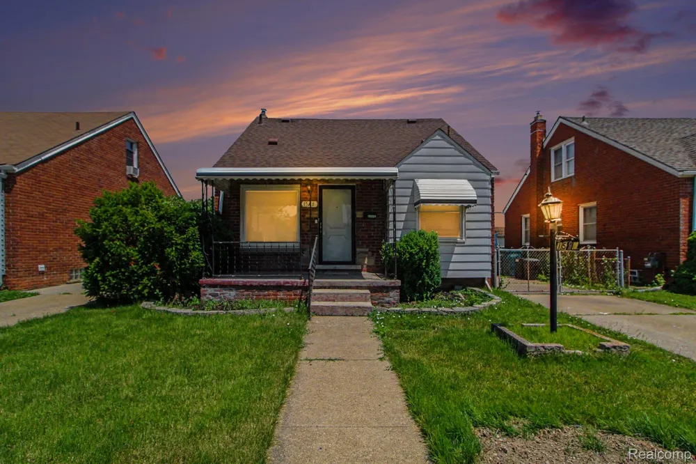 1548 Cleveland Avenue Lincoln Park City, MI 48146