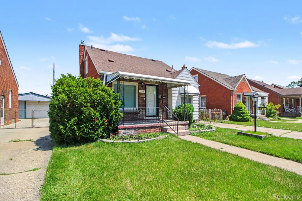 1548 Cleveland Avenue Lincoln Park City, MI 48146