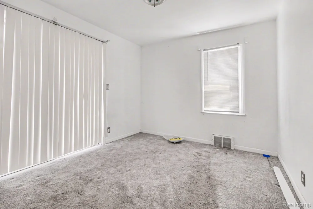 1548 Cleveland Avenue Lincoln Park City, MI 48146