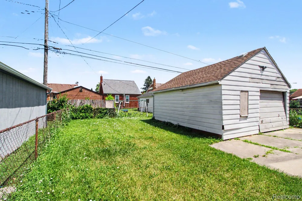 1548 Cleveland Avenue Lincoln Park City, MI 48146