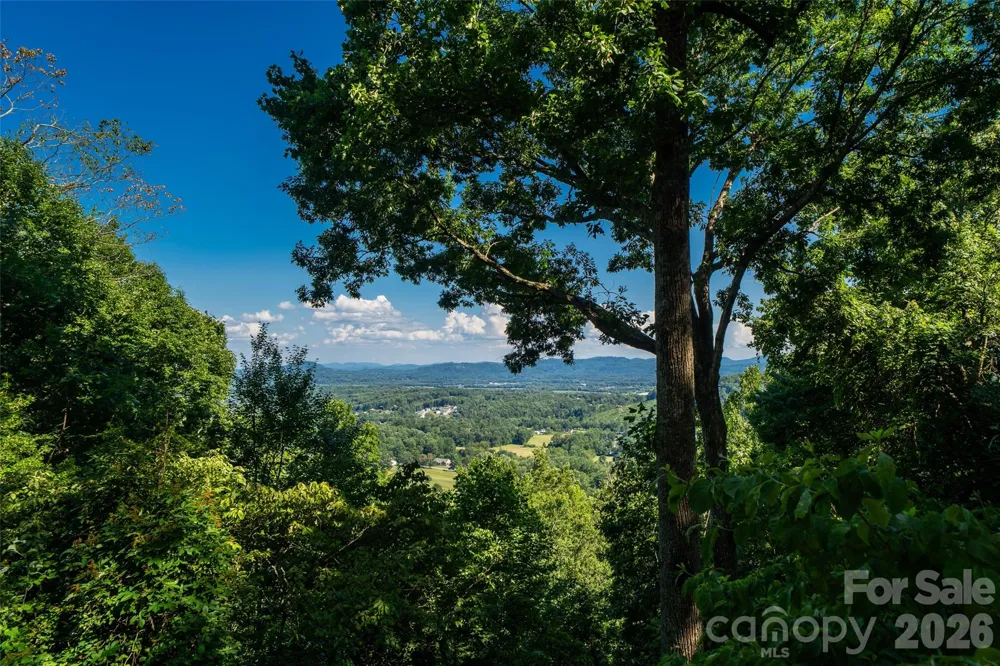 27 Walnut Drive Mills River, NC 28759