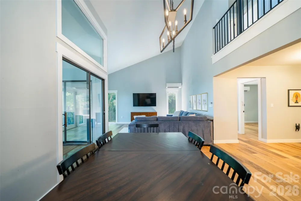 27 Walnut Drive Mills River, NC 28759