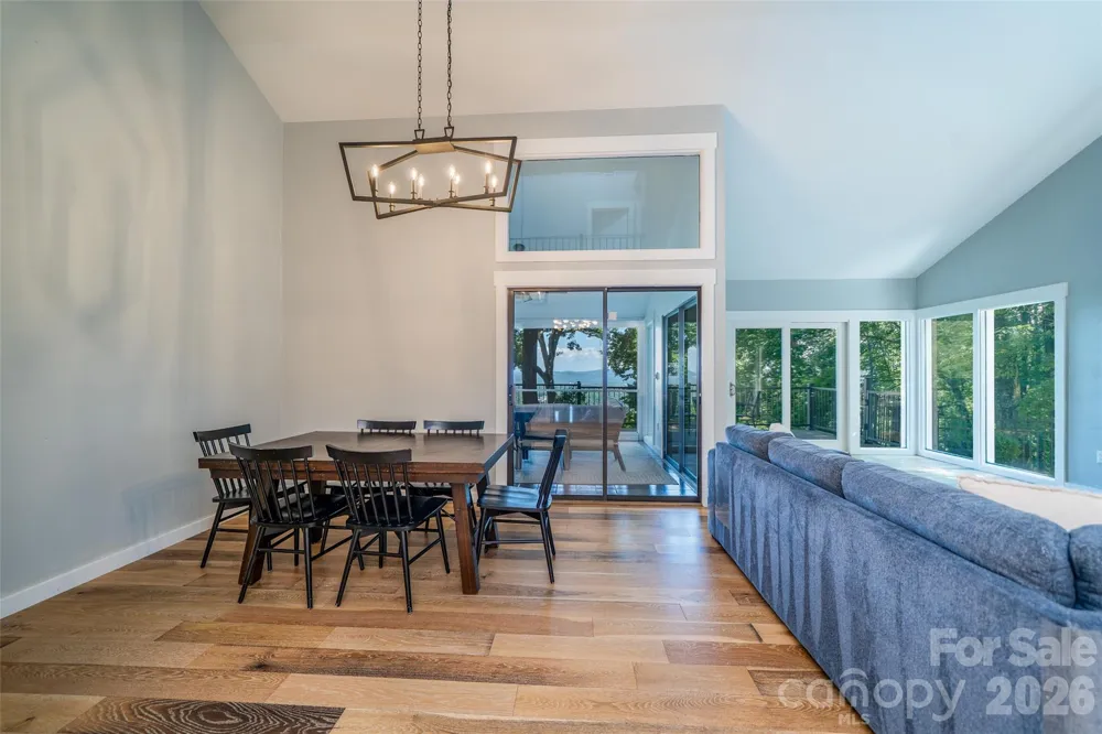 27 Walnut Drive Mills River, NC 28759