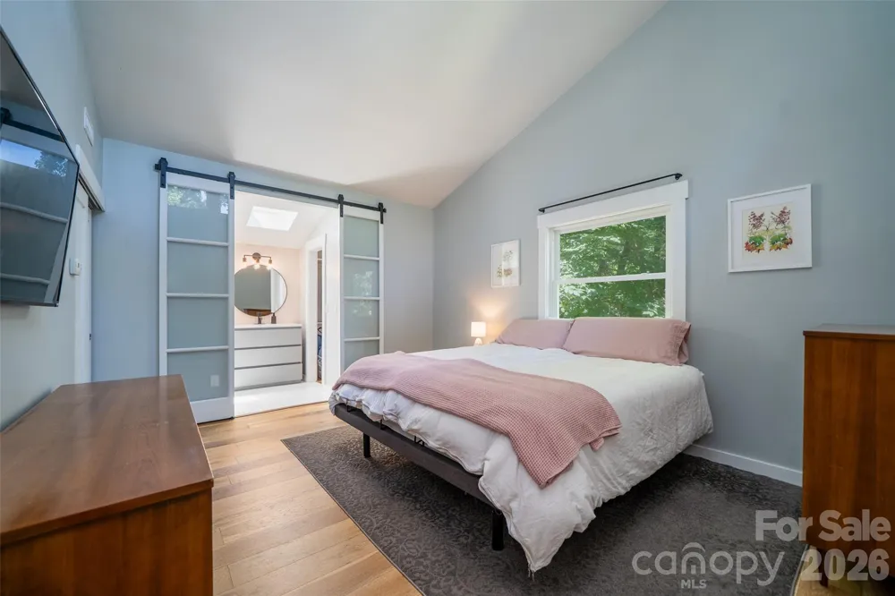 27 Walnut Drive Mills River, NC 28759