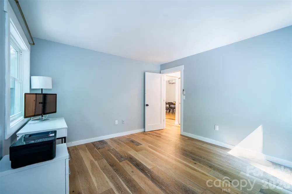 27 Walnut Drive Mills River, NC 28759