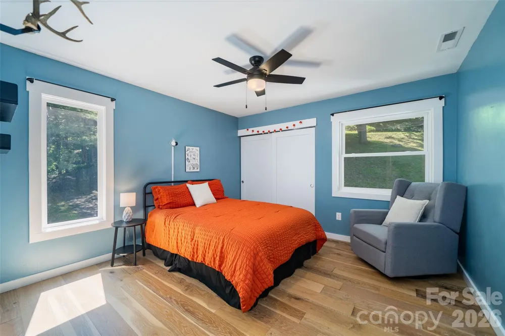 27 Walnut Drive Mills River, NC 28759