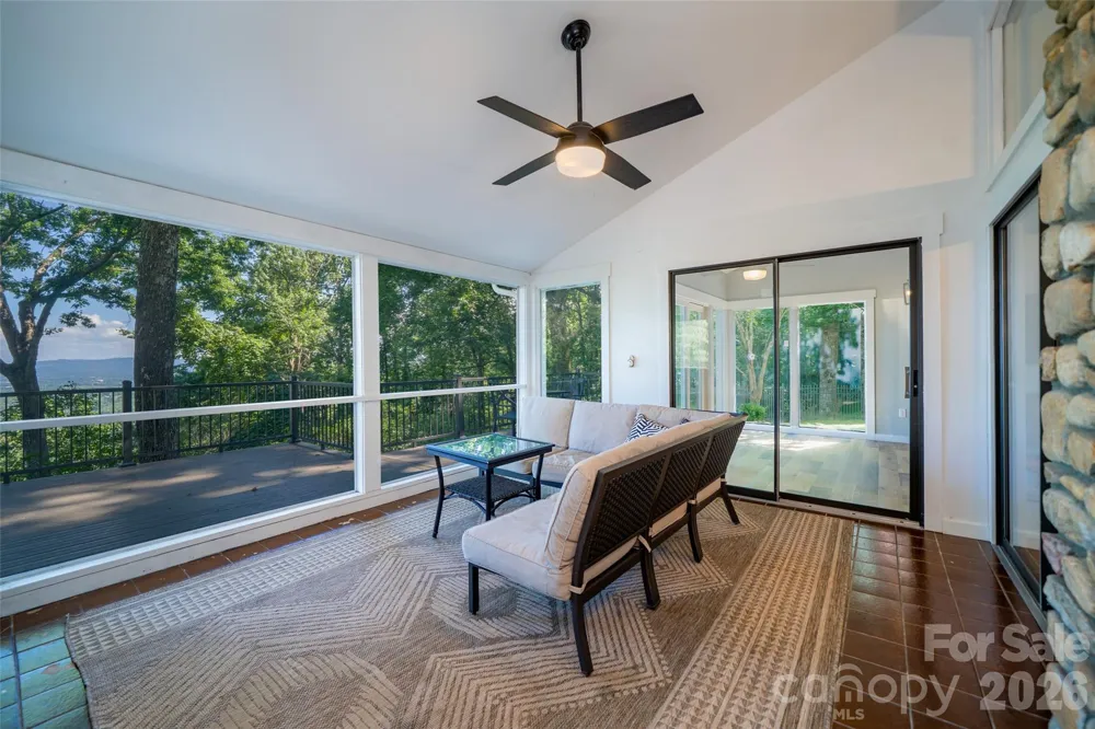 27 Walnut Drive Mills River, NC 28759
