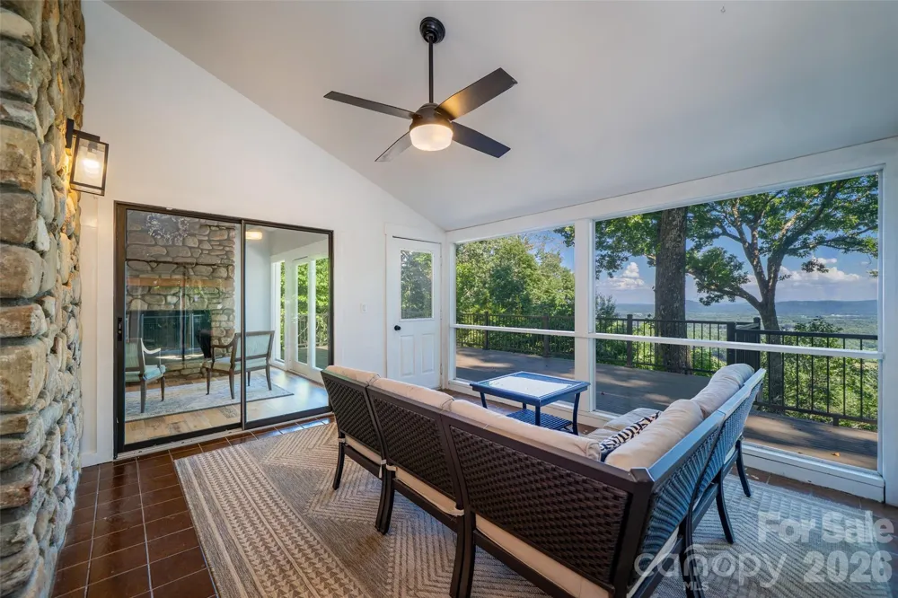 27 Walnut Drive Mills River, NC 28759