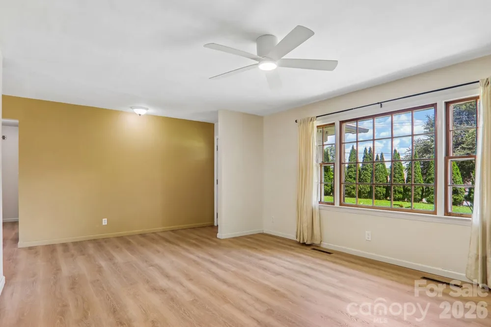 1153 Airport Road Flat Rock, NC 28731