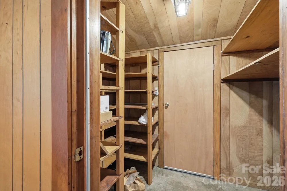 209 Virginia Avenue Marion, NC 28752